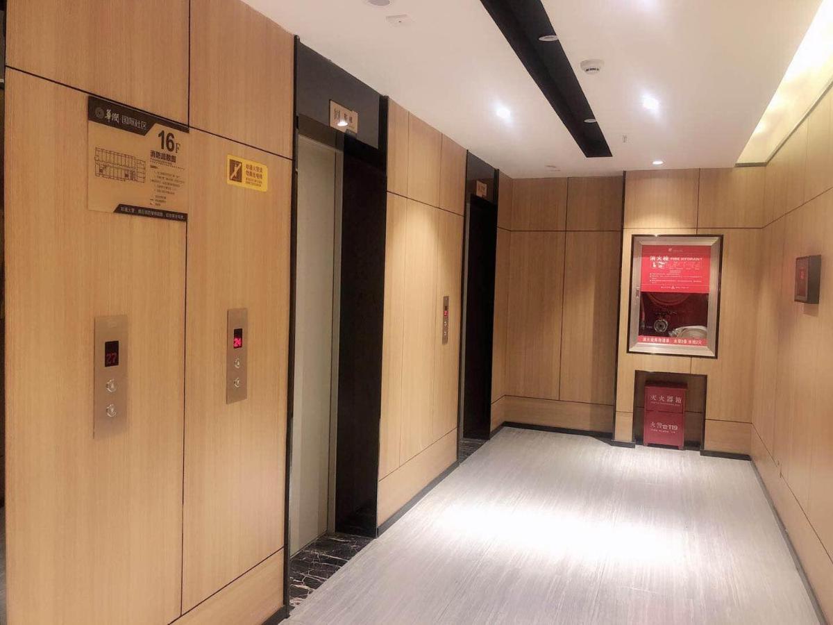 Iu Hotel Guiyang Olympic Sports Center China Resources Vientiane エクステリア 写真